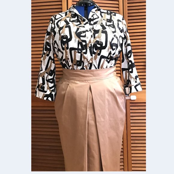 Chico's Brand Size 3 (XL) Cheetah Black and Tan Top - Picture 4 of 7